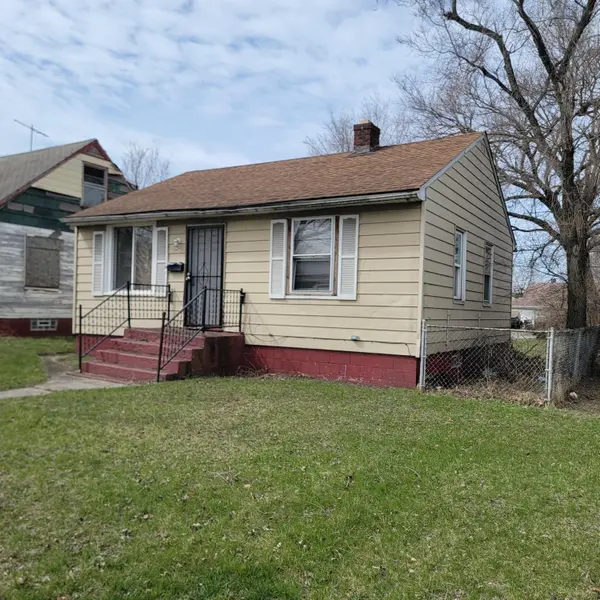 1982 Cleveland ST, Gary, IN 46404
