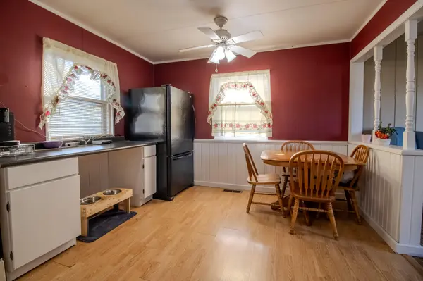 105 W Green ST, San Pierre, IN 46374