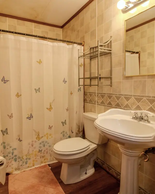 105 W Green ST, San Pierre, IN 46374
