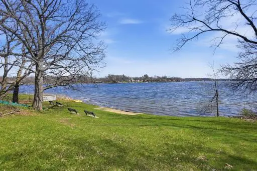 209 S Longshore DR, Walkerton, IN 46574