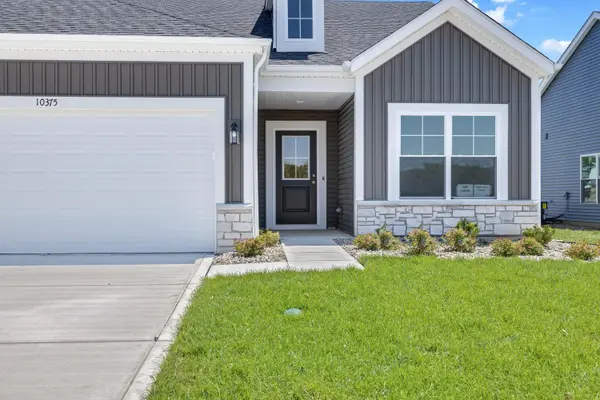 10375 Iowa ST, Crown Point, IN 46307