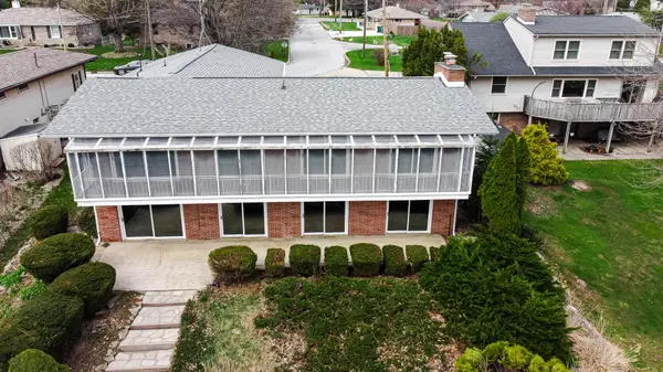 2212 Southwest RD, La Porte, IN 46350