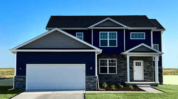 4965 Richard DR, Lowell, IN 46356