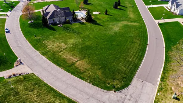 2784 Hogan Avenue, La Porte, IN 46350