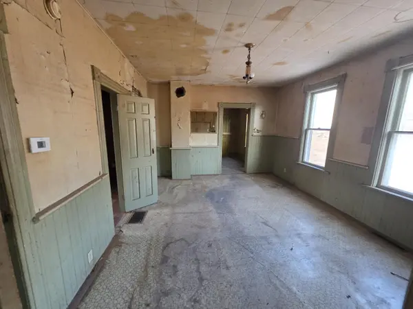 219 Grant AVE, Michigan City, IN 46360