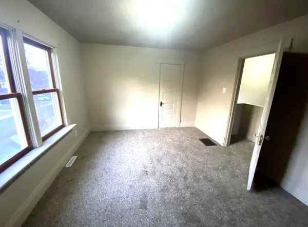 118 Dewey ST, Michigan City, IN 46360