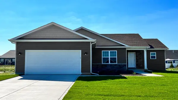 5091 Richard DR, Lowell, IN 46356