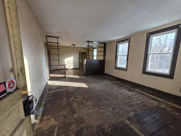 1217 W 10th ST, Michigan City, IN 46360