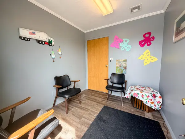 1157 E 150, La Porte, IN 46350