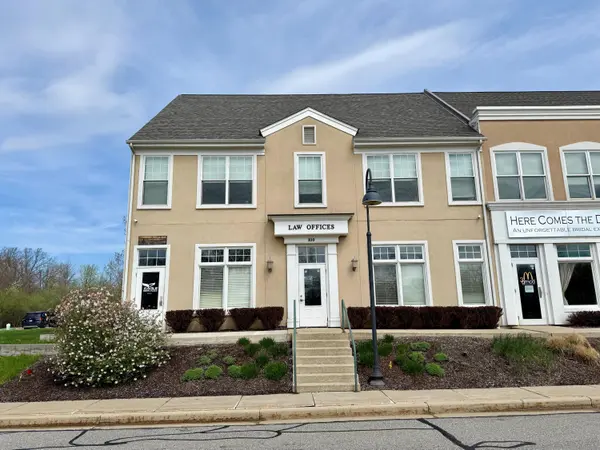 830 E Sidewalk RD, Chesterton, IN 46304
