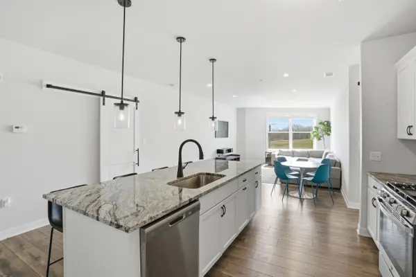 9610 N Centennial Drive #206, Munster, IN 46321