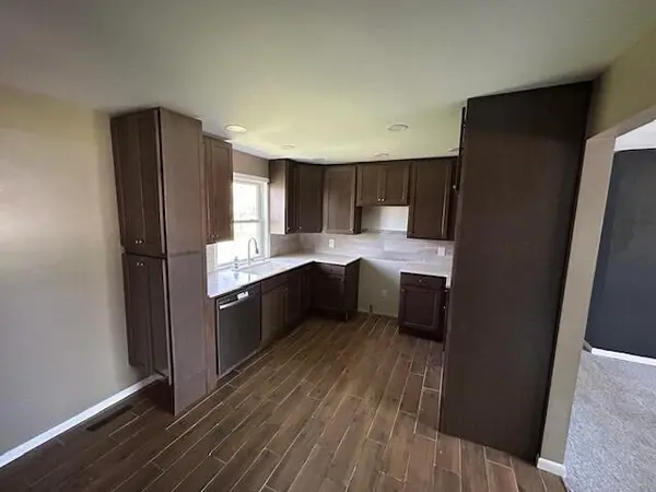 443 Nantucket Road, Valparaiso, IN 46385