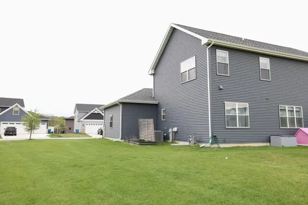 11555 Newton ST, Crown Point, IN 46307