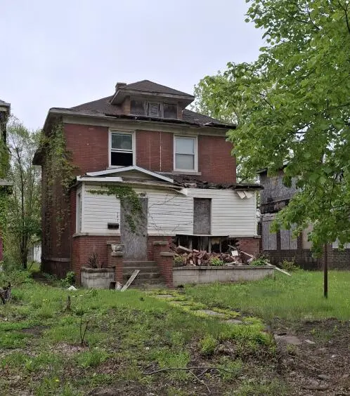 747 Van Buren Street, Gary, IN 46402