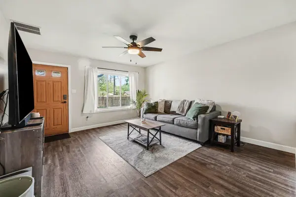 5793 Paula AVE, Portage, IN 46368