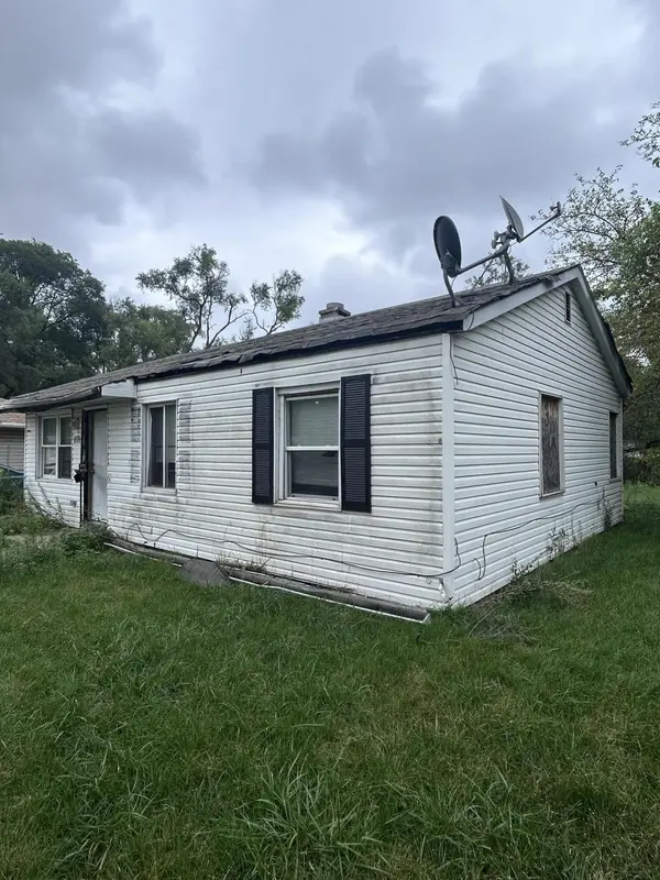 1171 Dearborn Circle, Gary, IN 46403