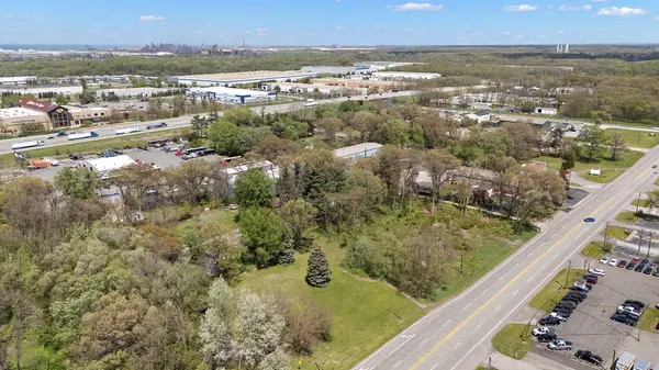 6396 Melton RD, Portage, IN 46368