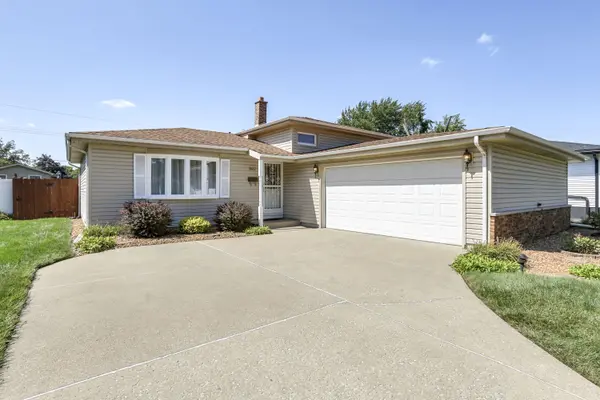 8612 Jefferson AVE, Munster, IN 46321