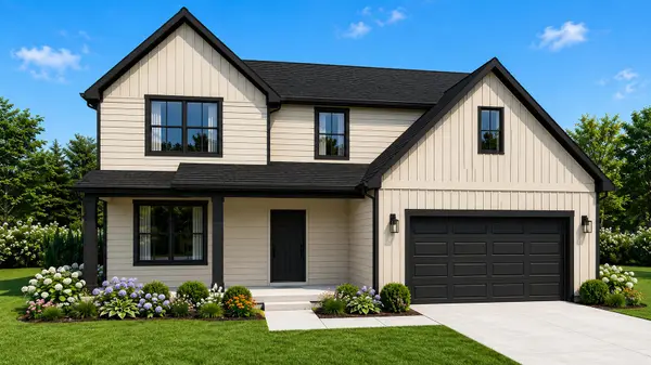 2752 Calabria LN, Valparaiso, IN 46385