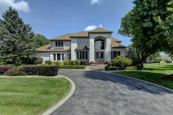 10135 Cherrywood Lane, Munster, IN 46321