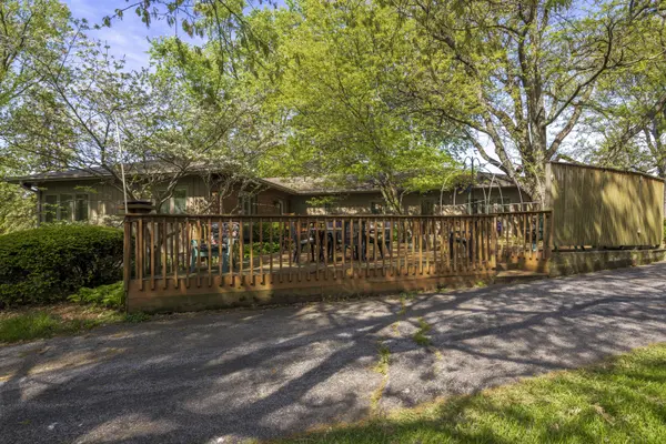 12221 Wicker AVE, Cedar Lake, IN 46303
