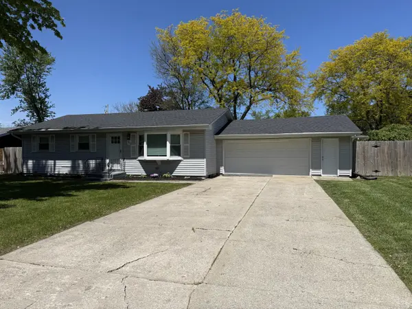 3412 W 78th PL, Merrillville, IN 46410