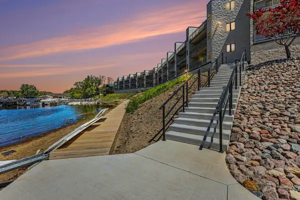 317 Outlook Cove Drive, La Porte, IN 46350