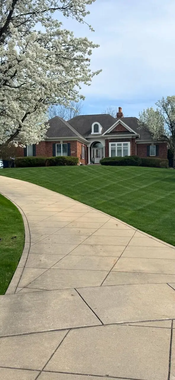 9261 Ruth CT, St. John, IN 46373