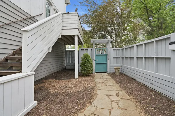 10 Tryon Farm LN #F10, Michigan City, IN 46360