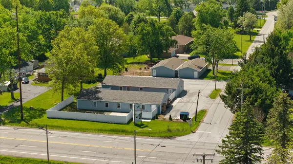1147 N Salt Creek Road, Chesterton, IN 46304