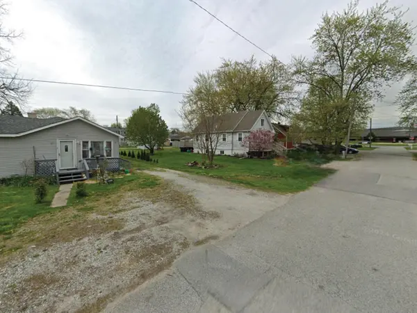 921 Fleming ST, Hobart, IN 46342