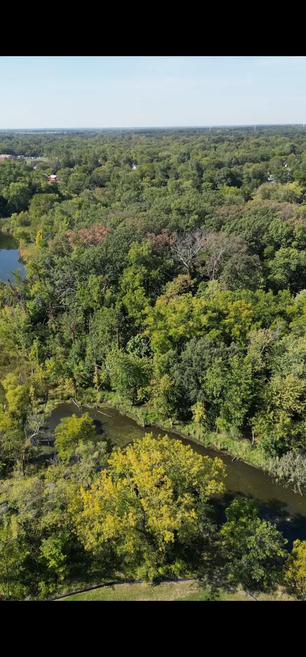 12201 Cedar Lake Road, Crown Point, IN 46307