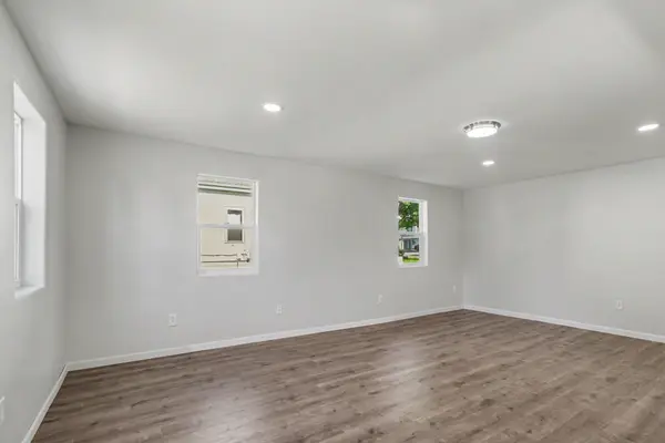 153 W Jefferson Street, Westville, IN 46391