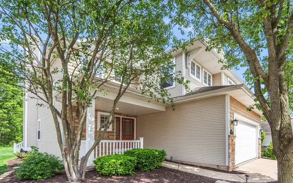 1917 Garland Circle DR, Valparaiso, IN 46383