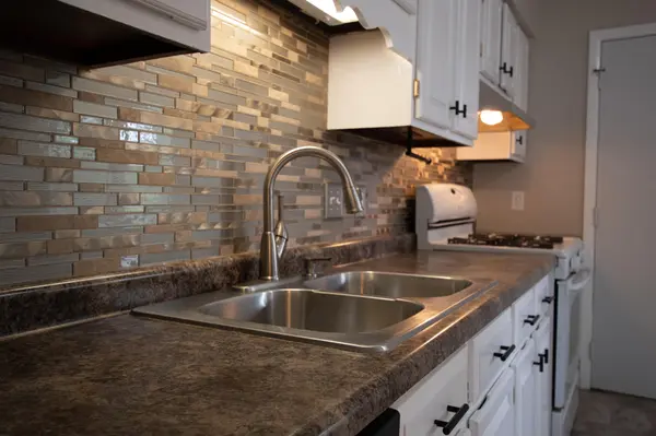 53 Cain DR, Valparaiso, IN 46383