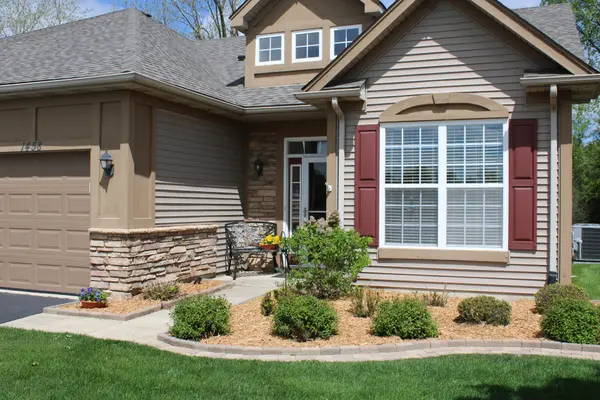 1458 Mackinaw PL, Schererville, IN 46375