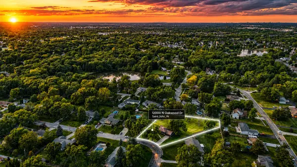 12000 N Oakwood Drive, St. John, IN 46373