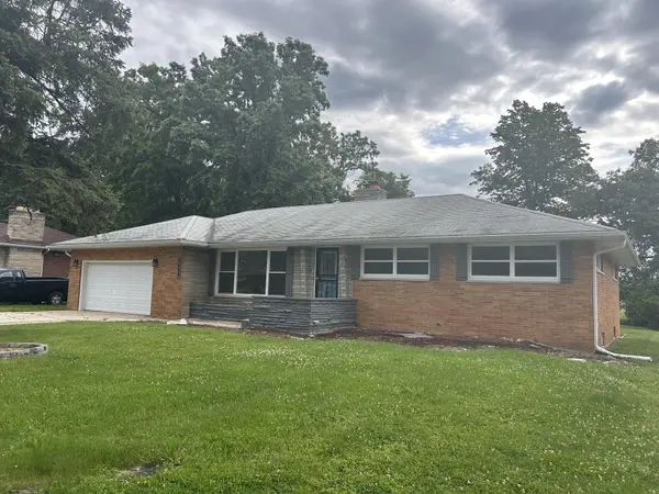 5429 Dexter DR, Merrillville, IN 46410