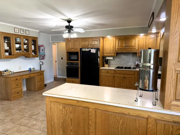 235 N Columbia Street, Francesville, IN 47946