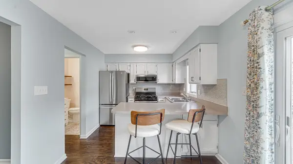 771 Kenmare Pkwy, Crown Point, IN 46307