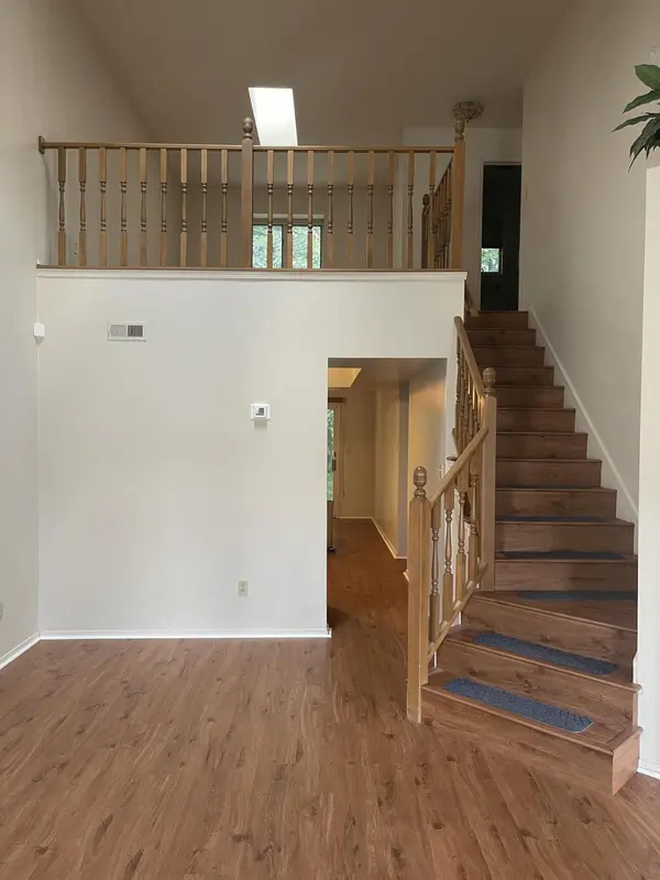 424 Deerpath W Drive, Schererville, IN 46375