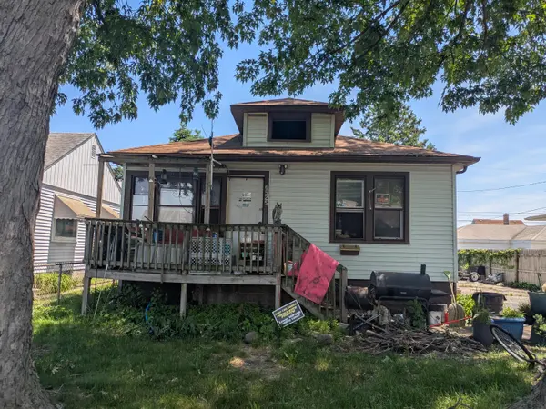 6525 Delaware AVE, Hammond, IN 46323