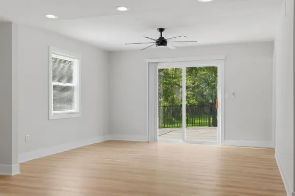 6455 E Leenon Avenue, Knox, IN 46534