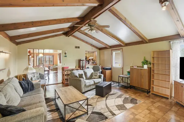 4066 Kingsway Drive, Crown Point, IN 46307