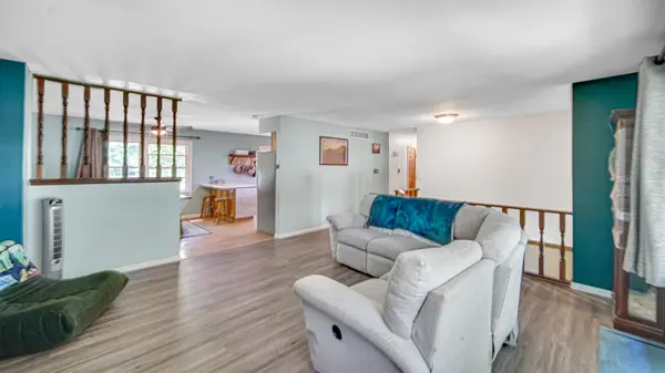 166 N Woodland DR, La Porte, IN 46350