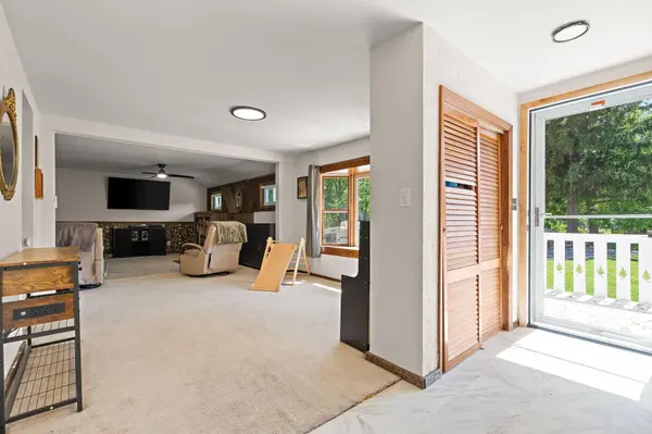 13 S Beulah Vista Drive, Hebron, IN 46341
