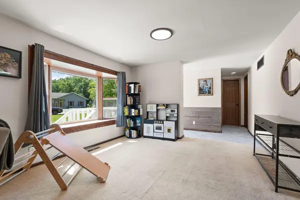 13 S Beulah Vista Drive, Hebron, IN 46341