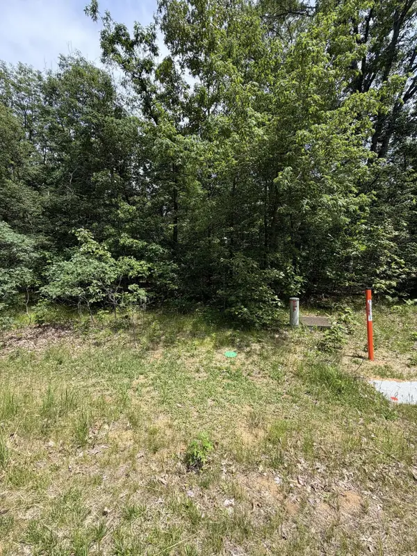 10411 Cynthia LN, Wheatfield, IN 46392