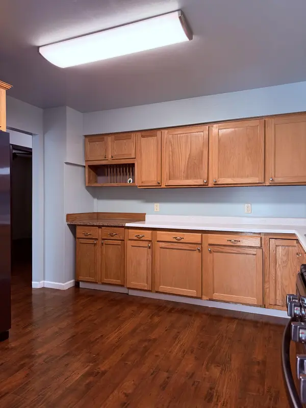 209 Lincoln Avenue, Hobart, IN 46342
