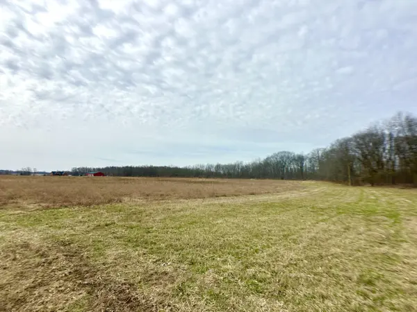 6321 E 129th AVE, Crown Point, IN 46307